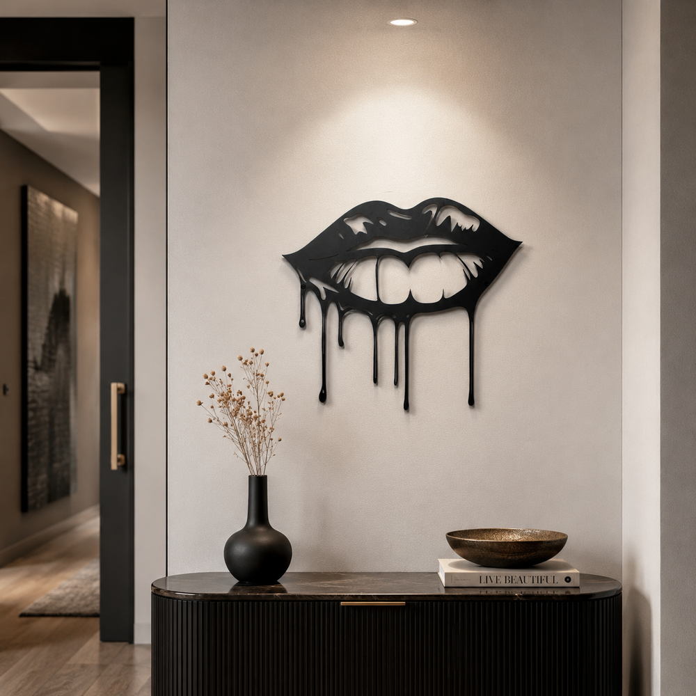 Dripping Lips Design Shade Metal Art Wall Decor
