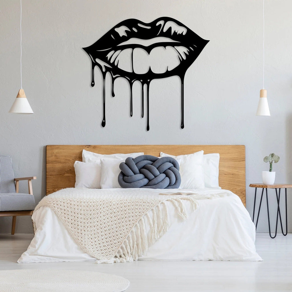 Dripping Lips Design Shade Metal Art Wall Decor